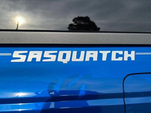 Lightning Blue Metallic 2021 Ford Bronco First Edition