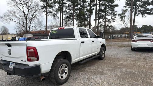 2020 RAM 2500 Tradesman Crew Cab 4x4 6'4' Box