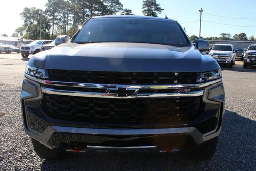 2022 Chevrolet Suburban 4WD Z71