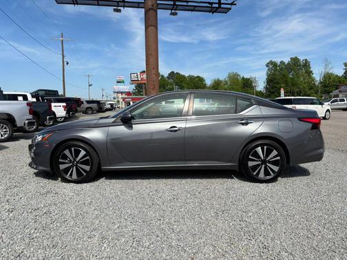 Gun Metallic 2021 Nissan Altima 2.5 SV