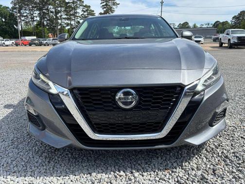 Gun Metallic 2021 Nissan Altima 2.5 SV