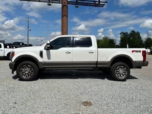 White 2019 Ford F-250 King Ranch