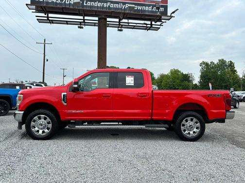 Race Red 2022 Ford F-250 Lariat