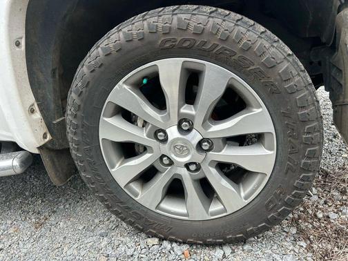 2015 Toyota Tundra Limited