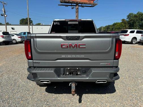 Sterling Metallic 2023 GMC Sierra 1500 AT4