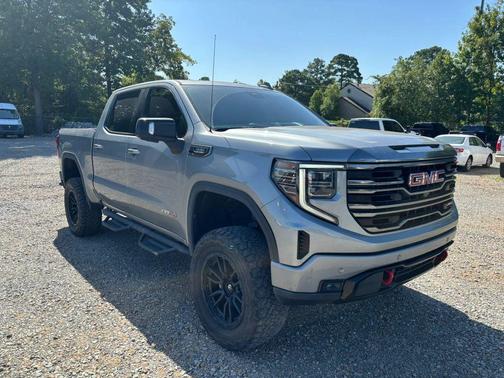 Sterling Metallic 2023 GMC Sierra 1500 AT4