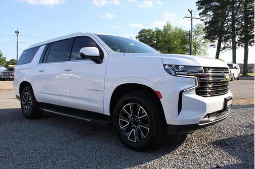 2022 Chevrolet Suburban LT