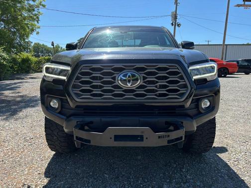 Midnight Black Metallic 2022 Toyota Tacoma TRD Sport