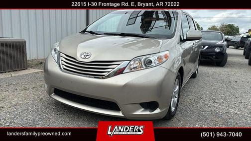 Creme Brulee Mica 2017 Toyota Sienna LE