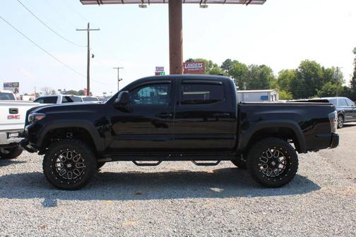 2016 Toyota Tacoma SR5