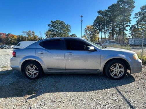 2013 Dodge Avenger SXT