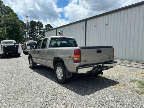 Silver 2001 GMC Sierra 1500 SLE