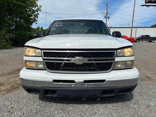 Summit White 2006 Chevrolet Silverado 1500 LS Crew Cab