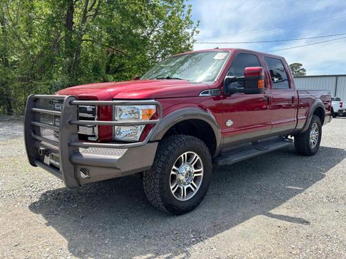 Ruby Red Metallic Tinted Clearcoat 2016 Ford F-250 King Ranch