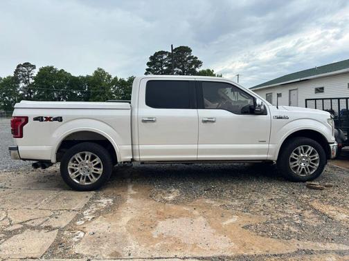 White 2015 Ford F-150 Lariat