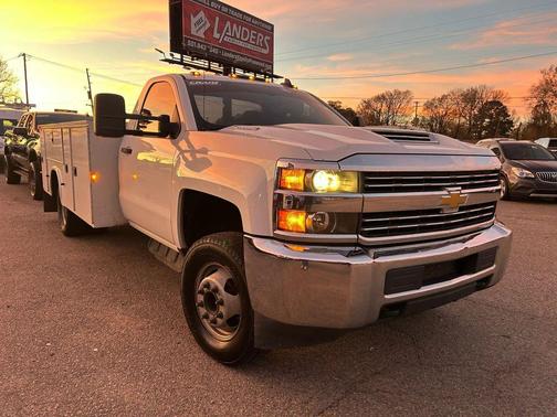 2018 Chevrolet Silverado 3500 WT