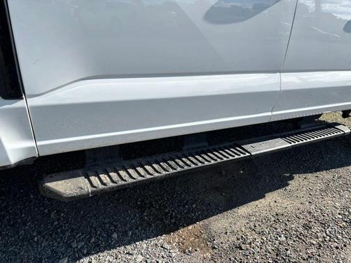 Oxford White 2023 Ford F-250 XL