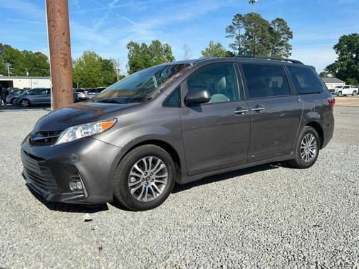 Predawn Gray Mica 2020 Toyota Sienna XLE Premium