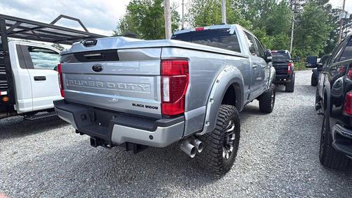 Iconic Silver Metallic 2022 Ford F-250 Lariat