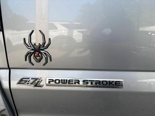 Iconic Silver Metallic 2022 Ford F-250 Lariat