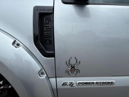 Iconic Silver Metallic 2022 Ford F-250 Lariat
