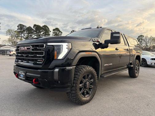 2024 GMC Sierra 2500 AT4