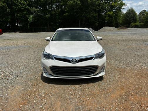 Blizzard Pearl 2015 Toyota Avalon Limited