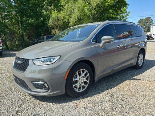 Ceramic Gray Clearcoat 2022 Chrysler Pacifica Touring L