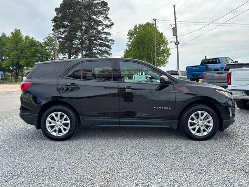 Mosaic Black Metallic 2019 Chevrolet Equinox LS