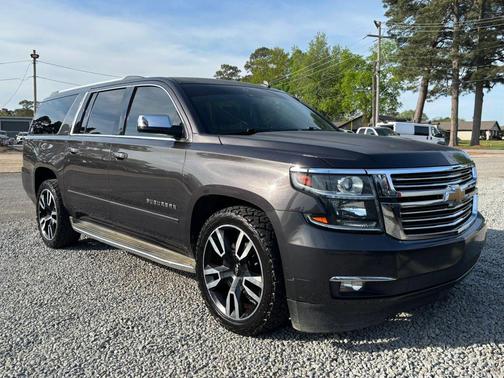 Gray 2015 Chevrolet Suburban 1500 LTZ