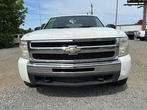 Summit White 2009 Chevrolet Silverado 1500 LT Crew Cab
