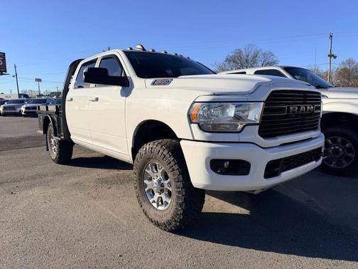 2019 RAM 2500 Big Horn Crew Cab 4x4 6'4' Box