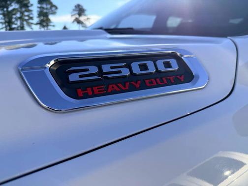 2019 RAM 2500 Big Horn Crew Cab 4x4 6'4' Box