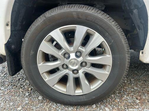 2012 Toyota Tundra Limited