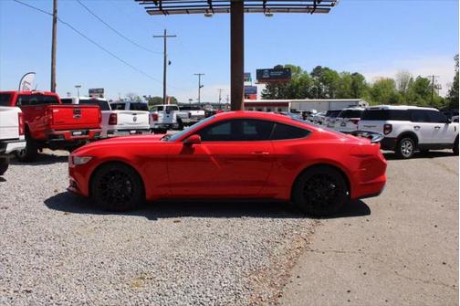 2016 Ford Mustang EcoBoost Premium