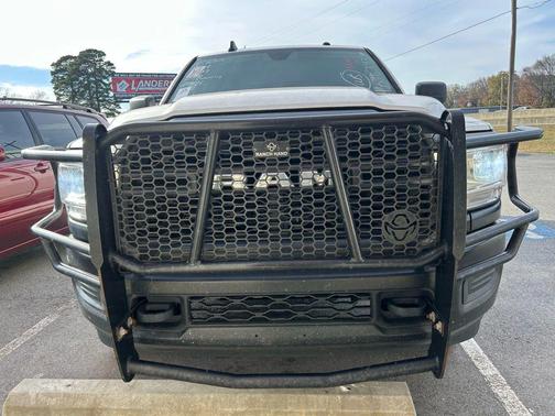2019 RAM 2500 Tradesman Crew Cab 4x4 6'4' Box