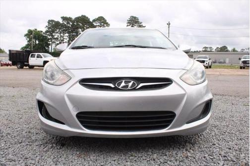 2014 Hyundai Accent SE