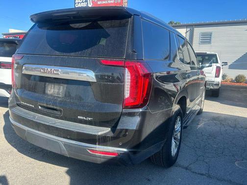 2021 GMC Yukon SLT