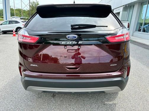 BURGUNDY VELVET MET TINT CC 2023 Ford Edge SEL