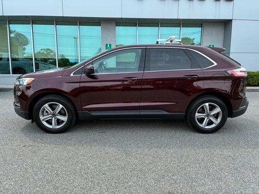 BURGUNDY VELVET MET TINT CC 2023 Ford Edge SEL