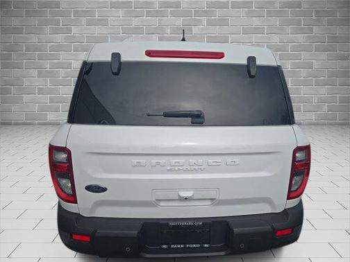 Oxford White 2025 Ford Bronco Sport Big Bend