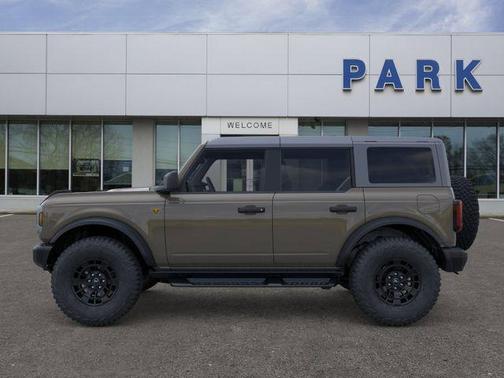 Marsh Gray 2026 Ford Bronco Badlands
