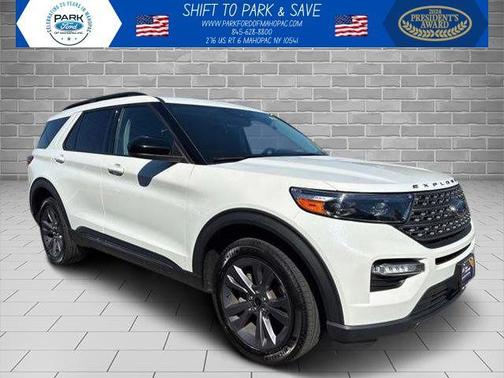 Star White Metallic Tri-Coat 2023 Ford Explorer XLT
