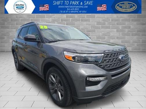 CARBONIZED GRAY METALLIC 2023 Ford Explorer XLT
