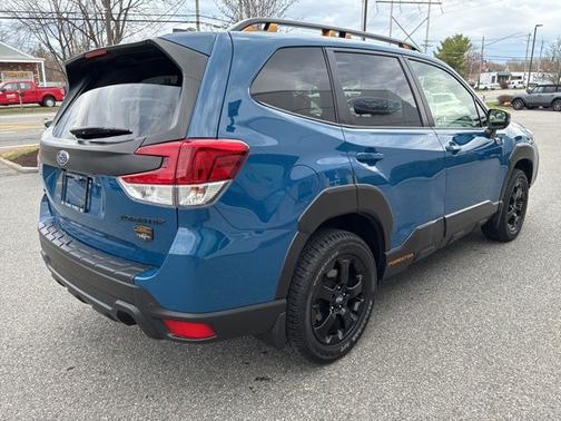 Geyser Blue 2024 Subaru Forester WILDERNESS
