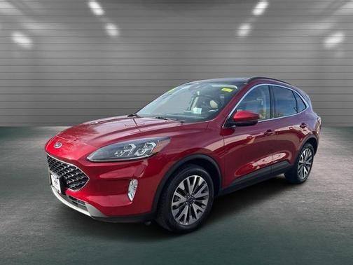 2020 Ford Escape Titanium