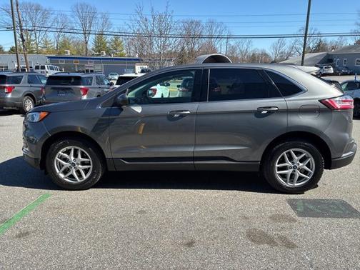 CARBONIZED GRAY 2022 Ford Edge SEL