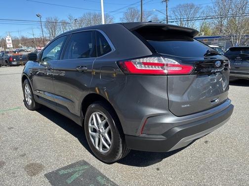 CARBONIZED GRAY 2022 Ford Edge SEL