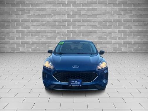 ATLAS BLUE METALLIC 2022 Ford Escape SE