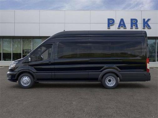 2025 Ford Transit-350 XLT